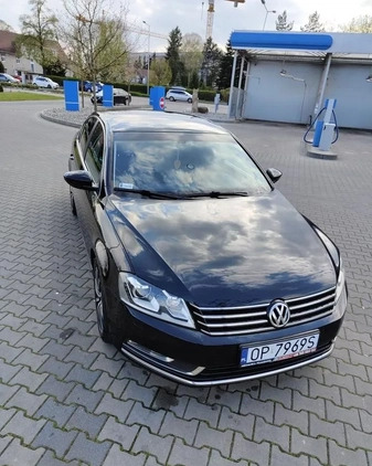 Volkswagen Passat cena 31500 przebieg: 270000, rok produkcji 2013 z Opole małe 277